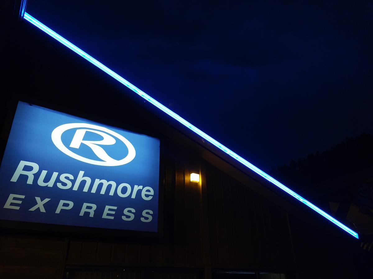 Rushmore Express & Suites Keystone Buitenkant foto